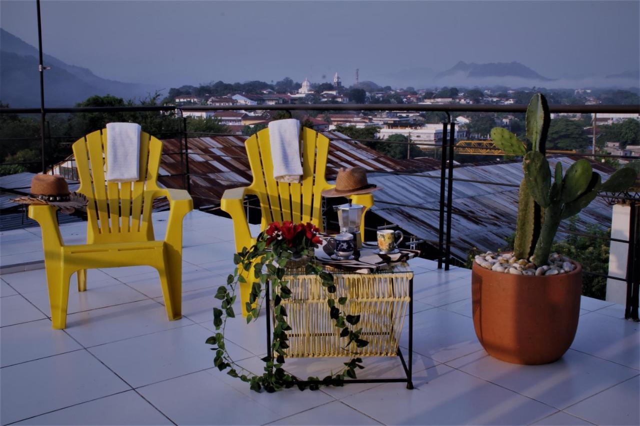 הונדה Hotel Boutique Budapez מראה חיצוני תמונה